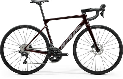 2027 Merida Scultura 4000 Road Bike In Passion Red