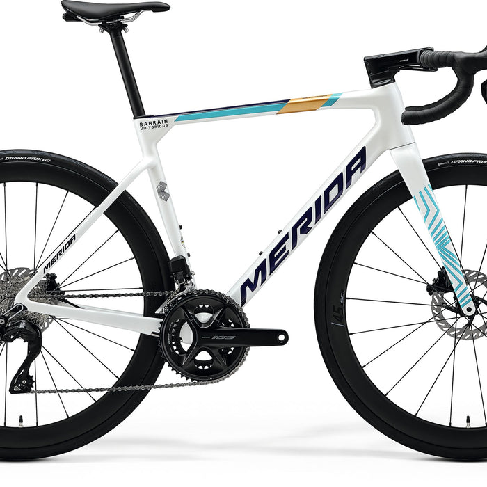 2026 Merida Scultura 6000 Road Bike in Teal