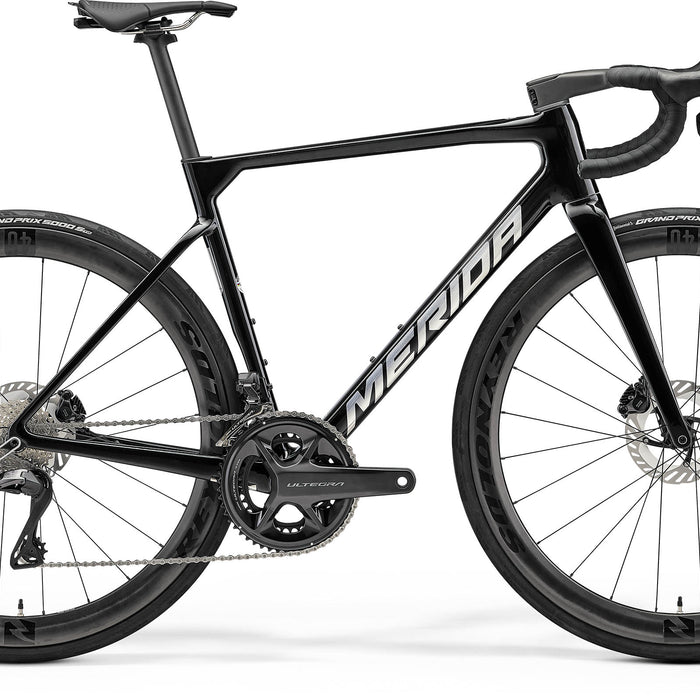 2026 Merida Scultura 8000 Road Bike in Metallic Black