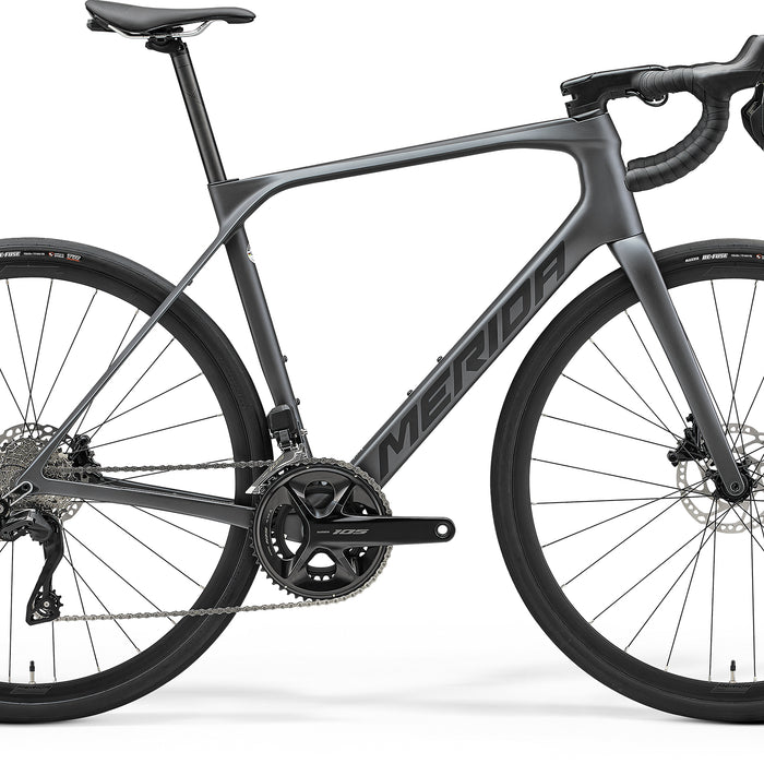 2025 Merida Scultura Endurance 6000 Endurance Road Bike in Grey