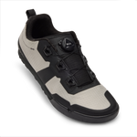 2026 GIRO Tracker BOA Men's Cycling Shoes in Stone