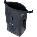 Basil Navigator Waterproof Medium, single pann. bag,MIK Hooks, 12-15L,black