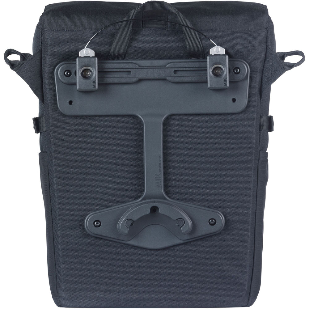 Basil Move Commuter Bicycle Bag MIK Studs 15L black