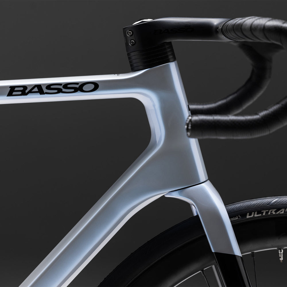 Basso Astra Carbon Road Bike 105 DI2/Cosmic S Black Opal in Opal