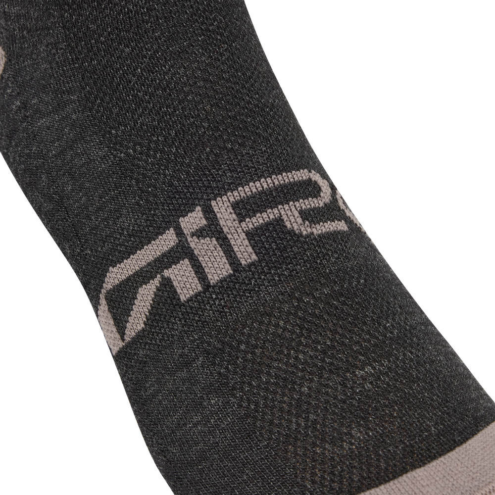 2026 GIRO Winter Merino Wool Unisex Cycling Socks in Dark Grey-image-3