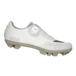 DMT Shoes IAAN White Gravel Shoes