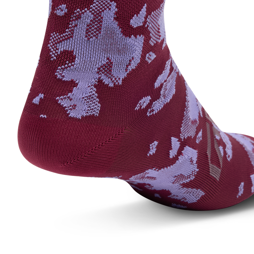 2026 GIRO Comp Racer High Rise Unisex Cycling Socks in Maroon Pulse-image-4