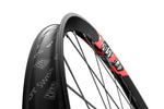 DT Swiss FR 1500 wheel, 30 mm rim, 12 x 157 mm axle, 27.5 inch rear