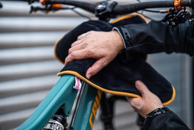 Gtechniq Bike Microfibre Drying Towel in Black