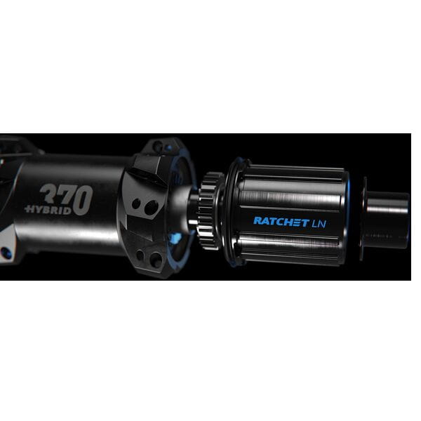 DT Swiss HU 1900 wheel, 25 mm rim, 100mm QR axle, 700c front