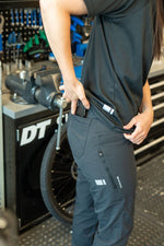 TROUSER Roam Cargo men BK MD