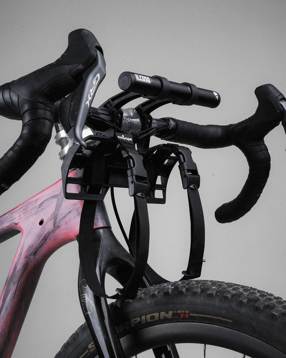 Miss Grape ILCOSO handlebar mount system