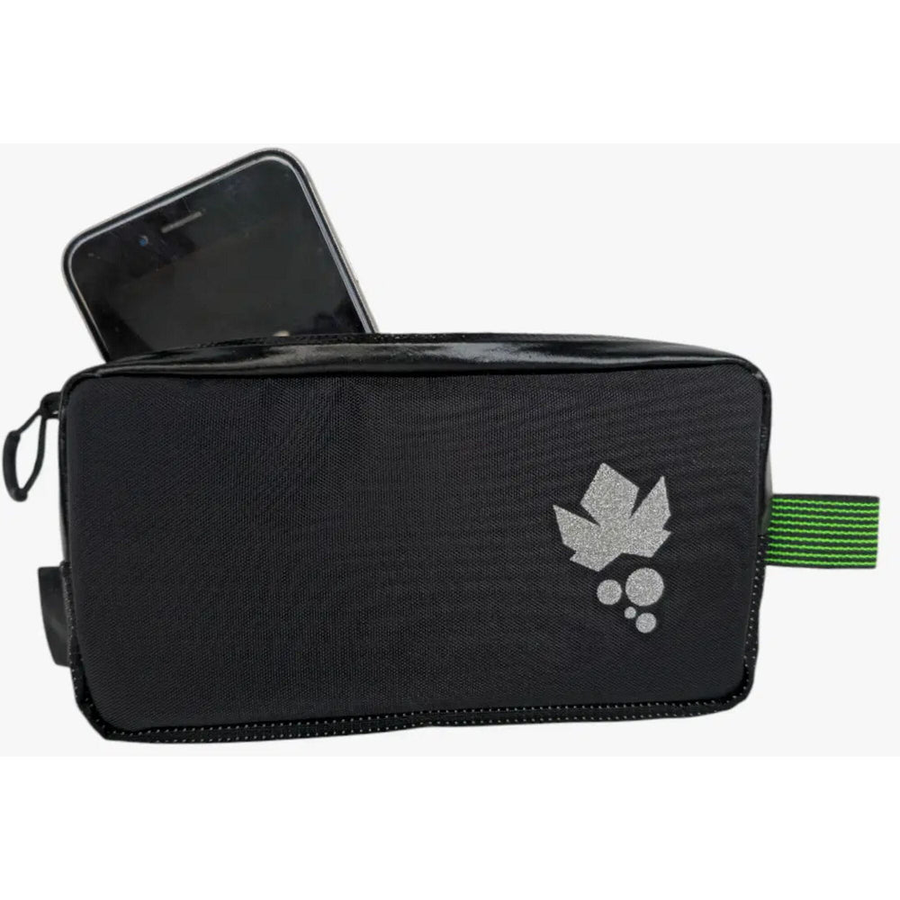 Miss Grape Il Porsello travel pouch