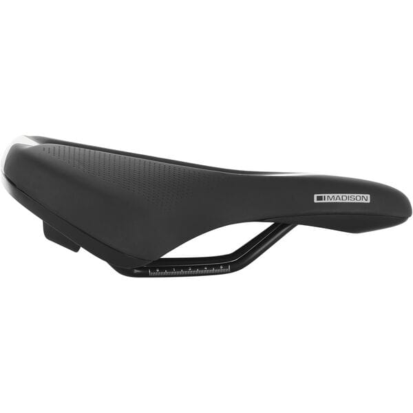 SADDLE Roam Freedom Short