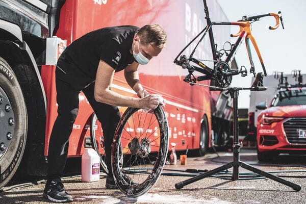 Finish Line Super Bike Wash