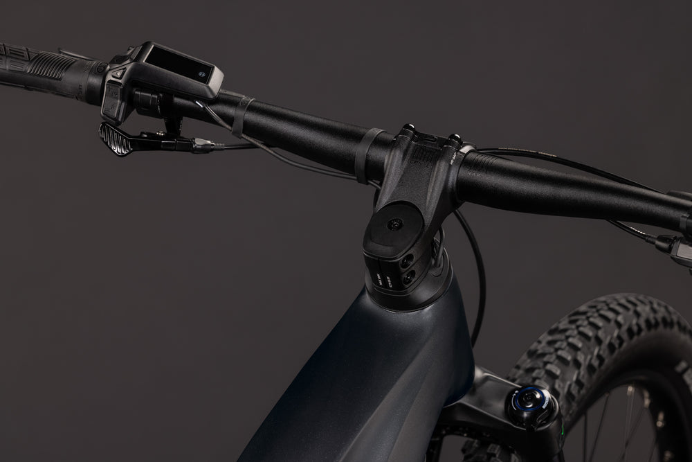 Cube Reaction Hybrid Pro 800 Electric Mountain Bike in Silverdust/Prism