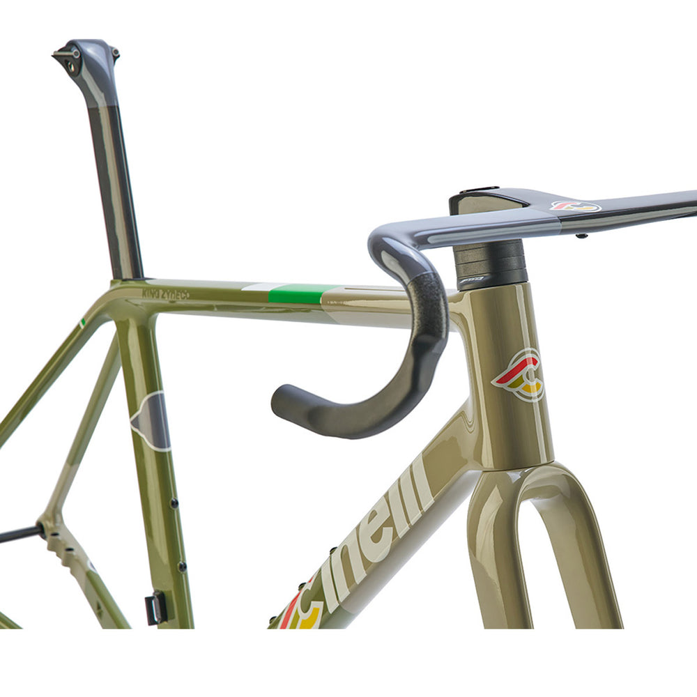 Cinelli King Zydeco II Apex Gravel Bike In Sand