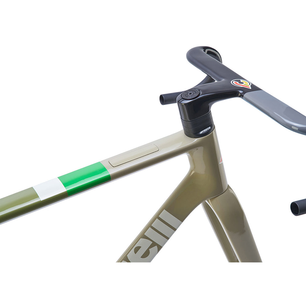 Cinelli King Zydeco II Apex Gravel Bike In Sand