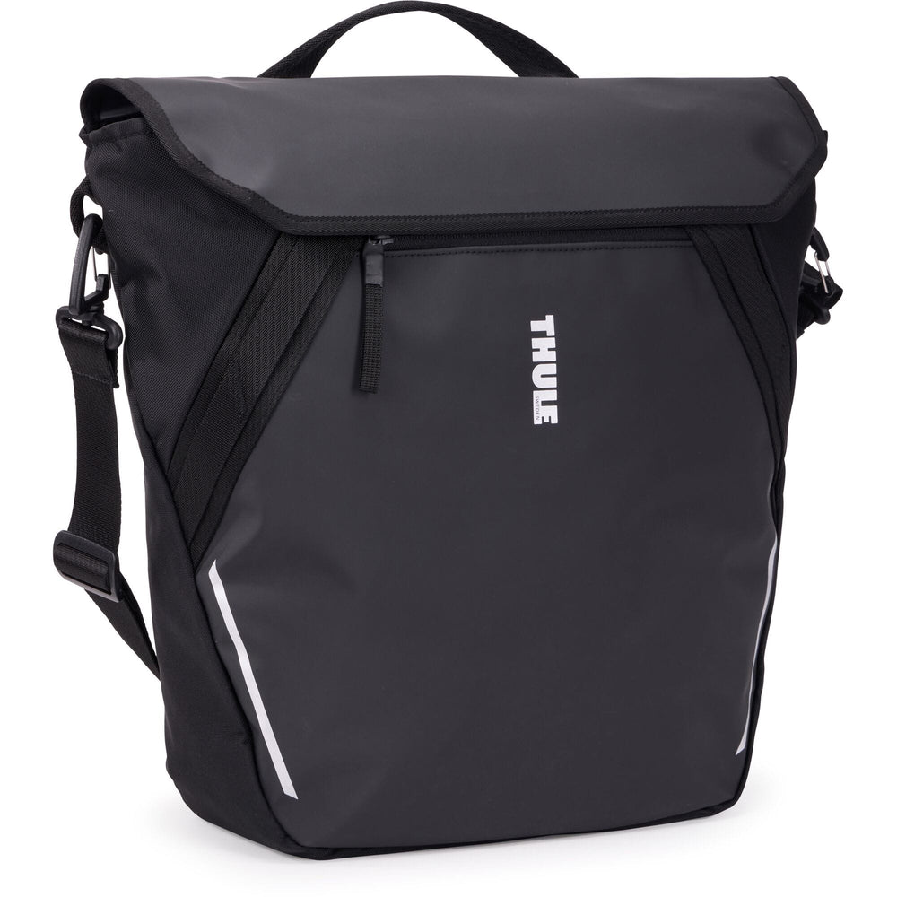 Thule Chasm Courier Inlock 22L - Black