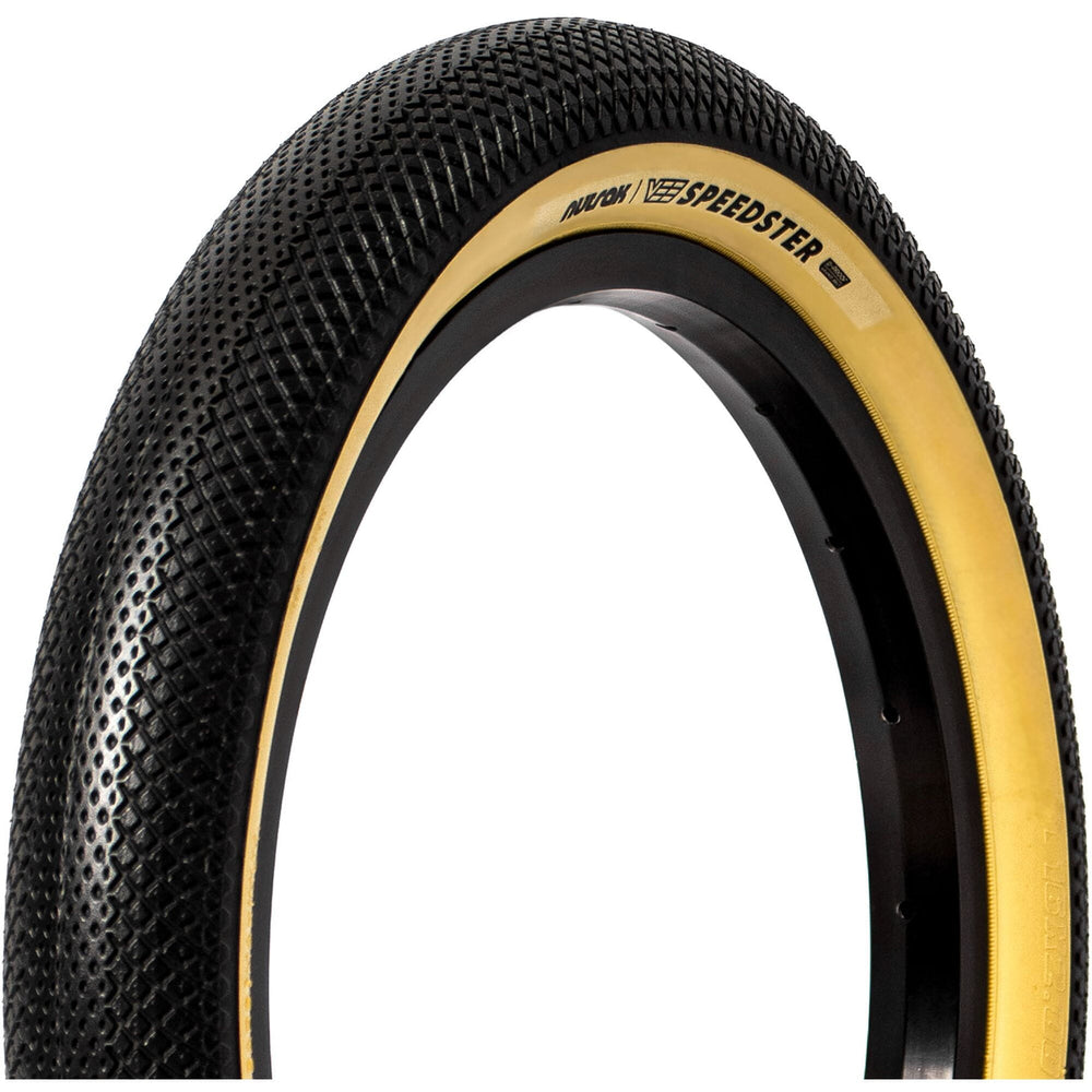 Nutrak Speedster+ Puncture Belt and Reflective Strip Tan Wall - 14 x 2.0 inches