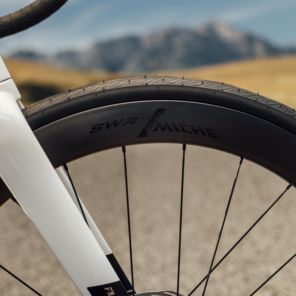 Wilier Filante SL ID2 Force E1 Road Bike In Drive White