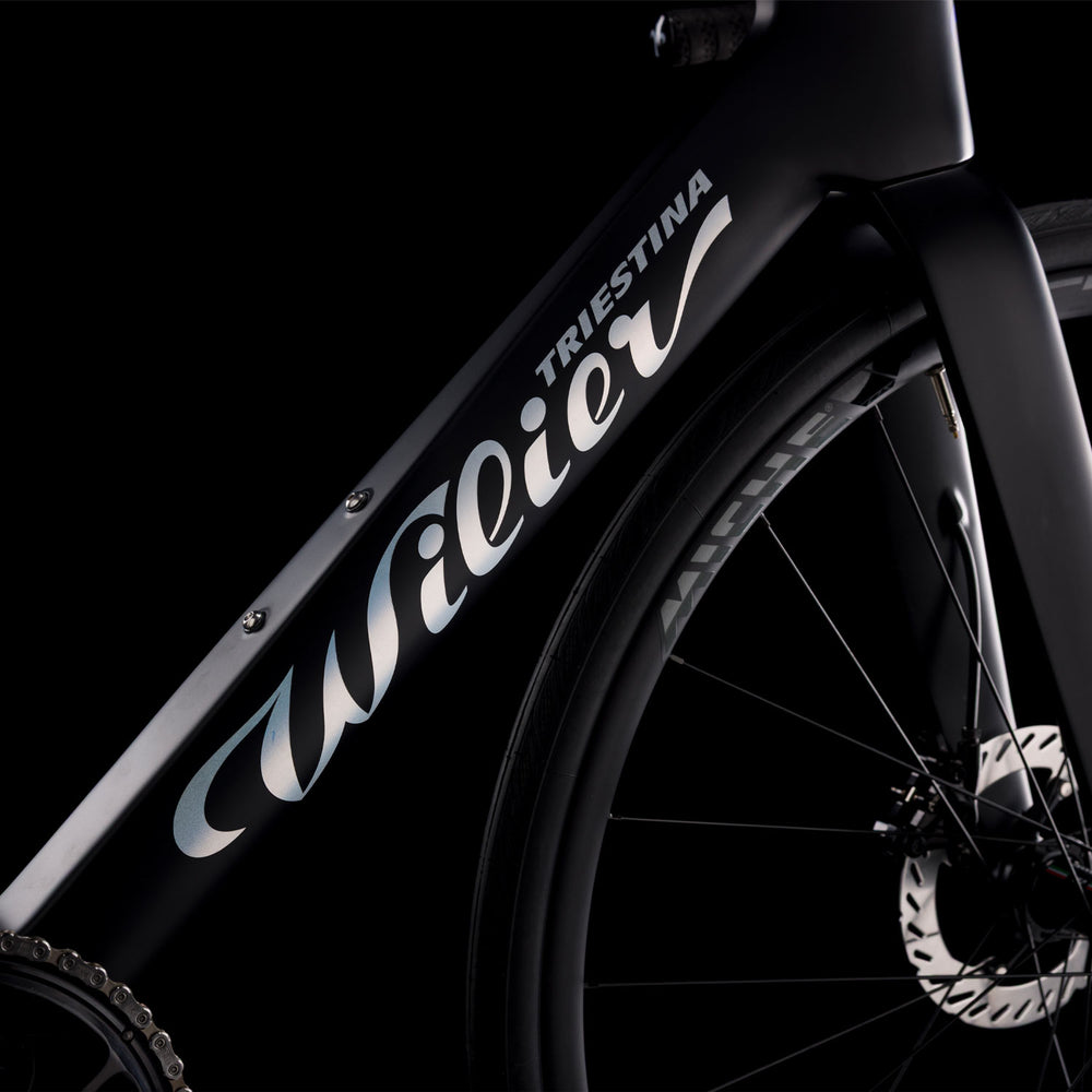 Wilier Rapida 105 Di2 Road Bike In Lastlight Black