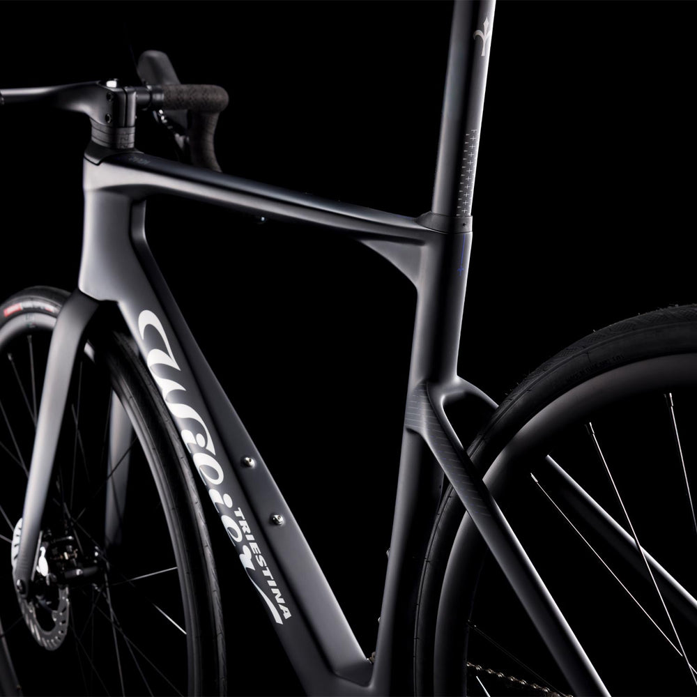 Wilier Rapida 105 Di2 Road Bike In Lastlight Black