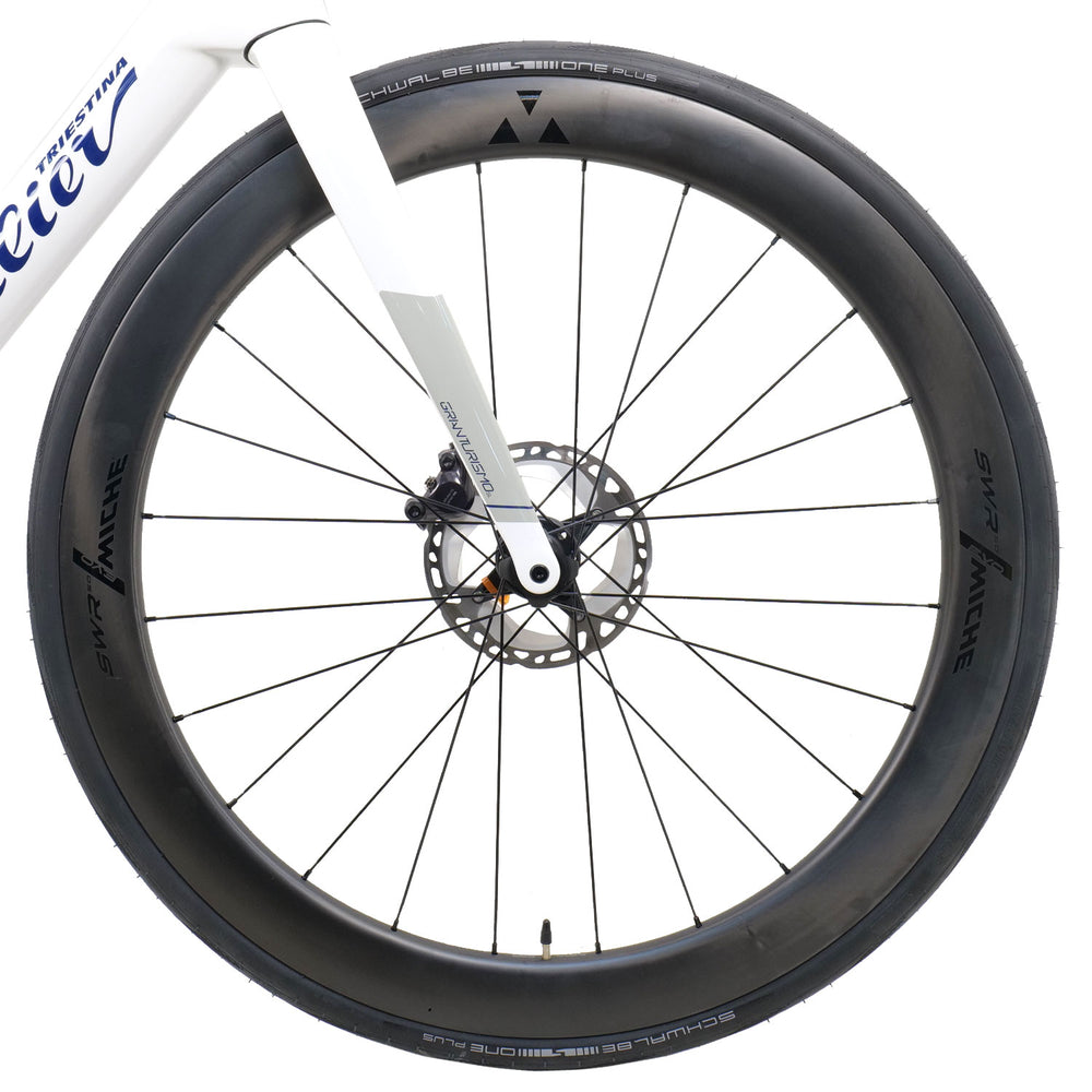 Wilier Granturismo SL 105 Di2 SWR Road Bike In White