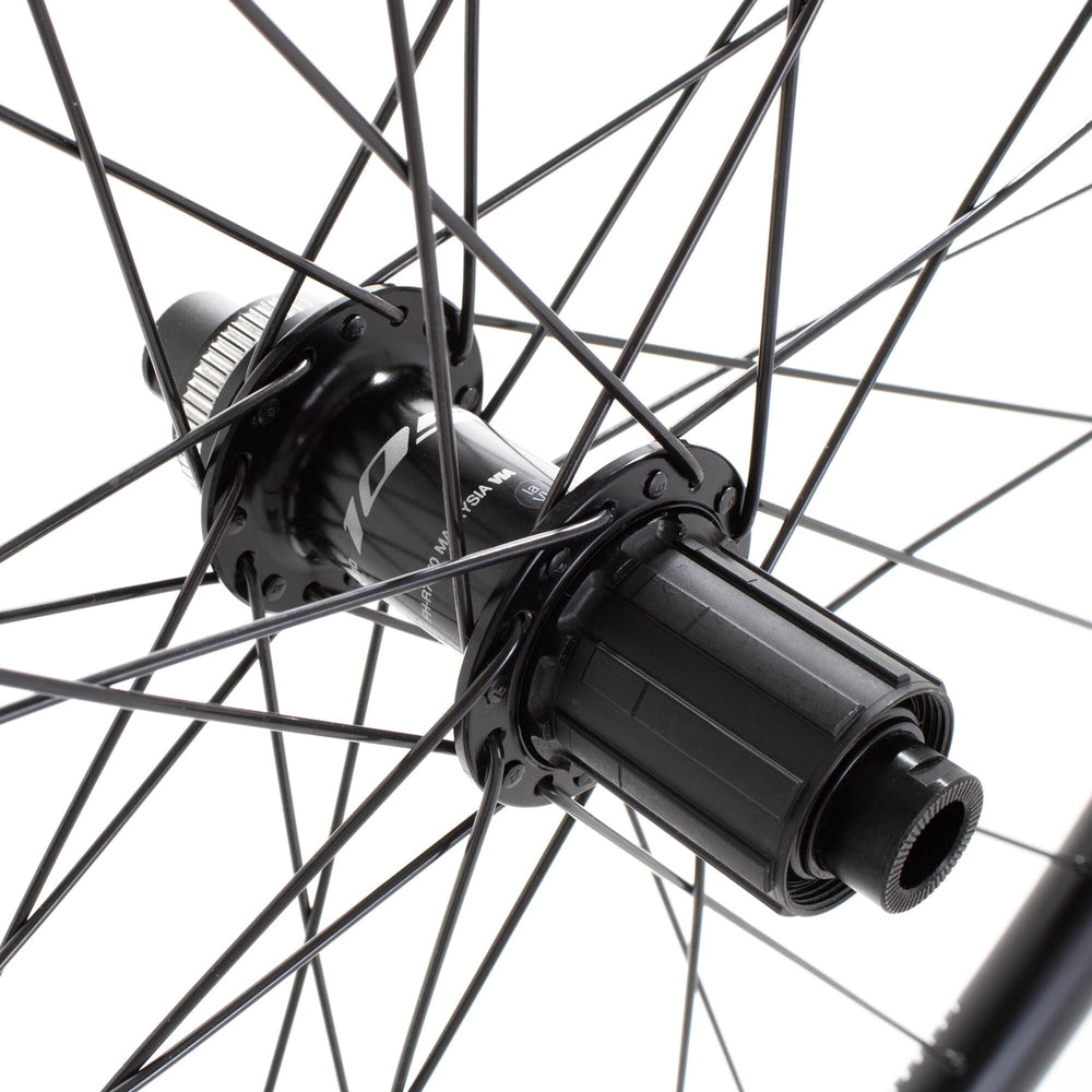 Gravel Rear Wheel Shimano 105 CL Hub TA 142x12 G 540 Rim TLR black 700c