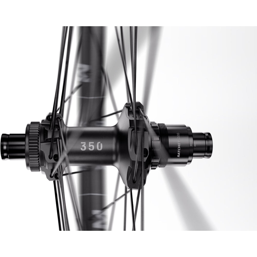DT Swiss XM 1700 wheel, 30 mm rim, 15 x 110 m BOOST axle, 29 inch front